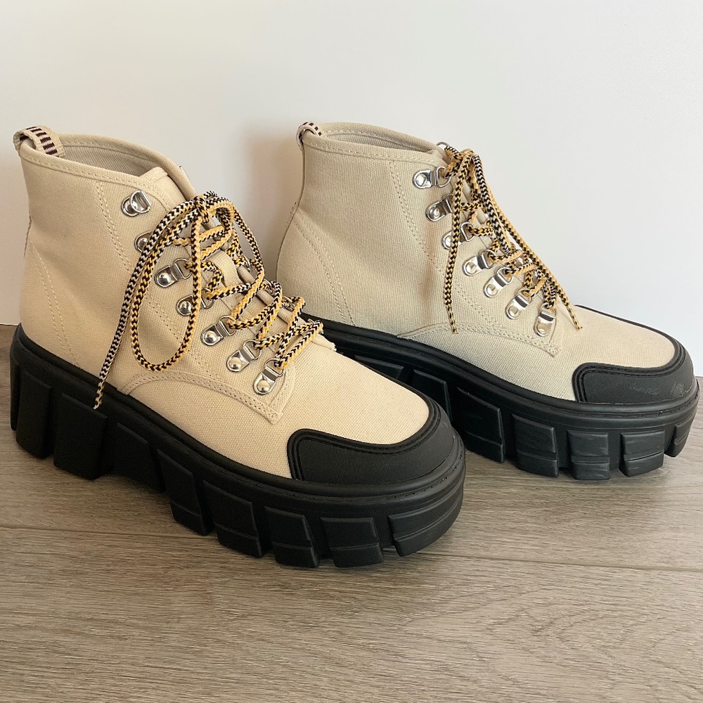 ZARA Off White Canvas Chunky Heel Boots Size 6.5 EU 37 - Picture 2 of 12